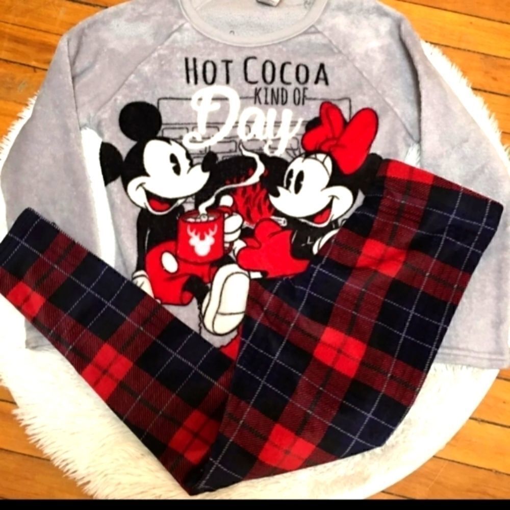 New! Disney set  